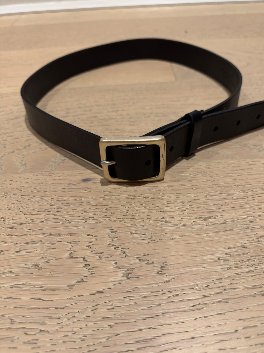 Babaton leather belt